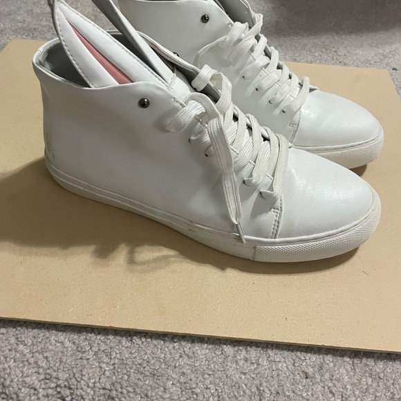bunny sneaker - Picture 2 of 2